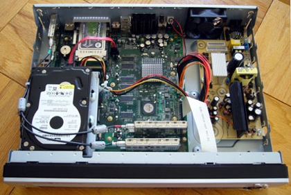 tivo-series3-guts.jpg