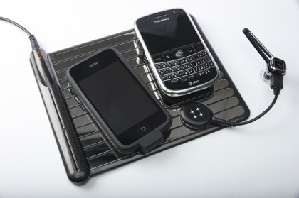 WildCharge_iPhone BB and disk with bluetooth on Pad WiProwess
