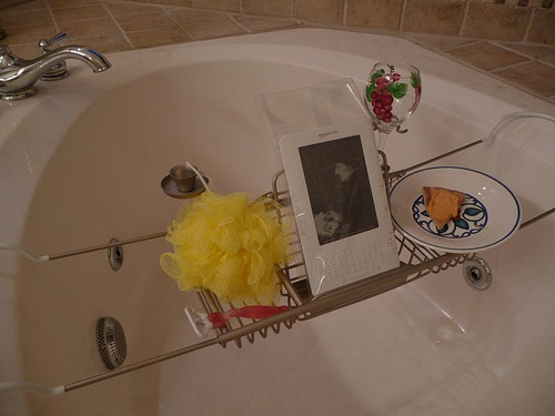 kindle-bath